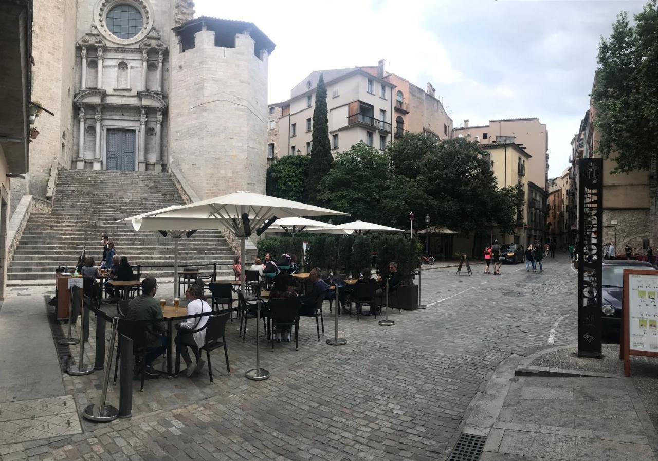 Con Encanto Y Terraza En Barri Vell De Girona, El Cul De La Lleona *